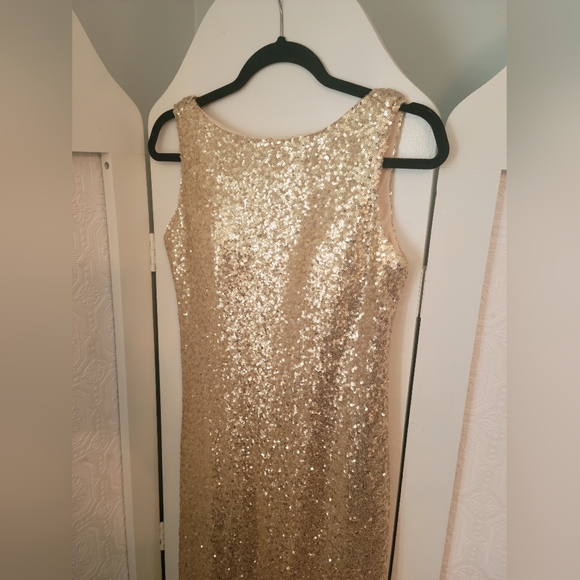 Christina Wu Size 8 Gold Sequined Dress - Style #22704 - Picture 6 of 11